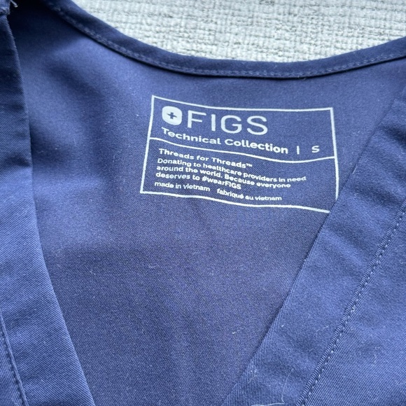 Figs navy blue jogger set - Picture 7 of 7